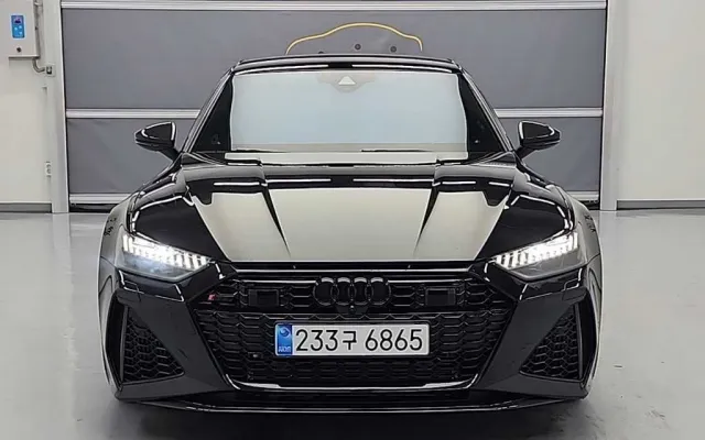 개인회생중고차구매 RS7 (4K) 4.0 TFSI  콰트로 퍼포먼스 매물 사진 4 - 2025/09 9,792km